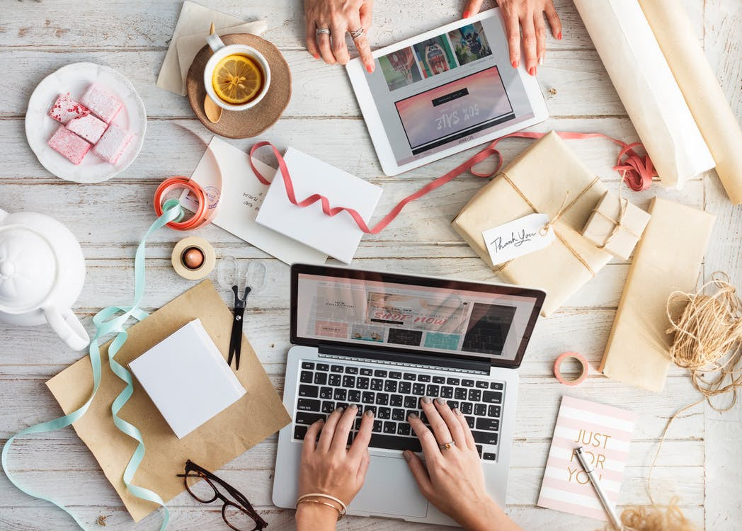why people love subscription boxes