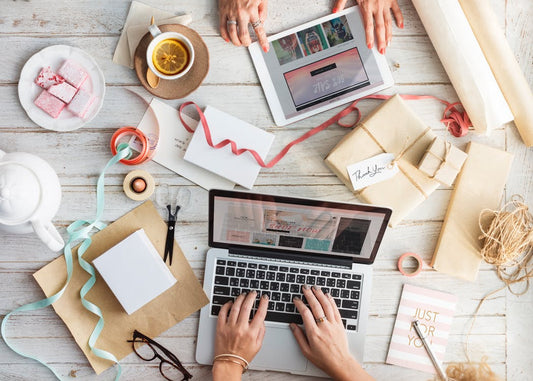 why people love subscription boxes